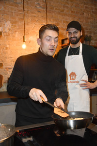 Live-Cooking-Event mit Jimi Blue Ochsenknecht in Berlin