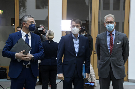 Pressekonferenz zur aktuellen Corona-Lage in Berlin