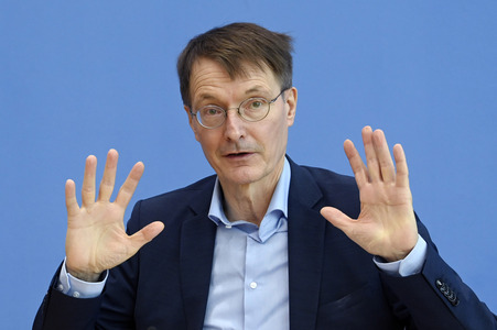 Pressekonferenz zur aktuellen Corona-Lage in Berlin
