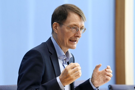 Pressekonferenz zur aktuellen Corona-Lage in Berlin
