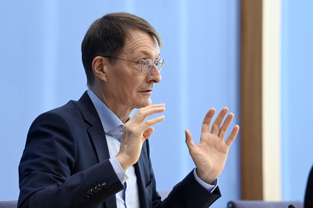 Pressekonferenz zur aktuellen Corona-Lage in Berlin