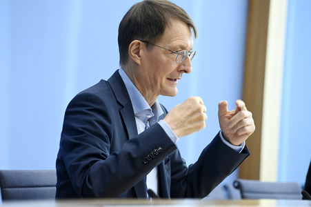 Pressekonferenz zur aktuellen Corona-Lage in Berlin