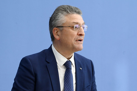 Pressekonferenz zur aktuellen Corona-Lage in Berlin