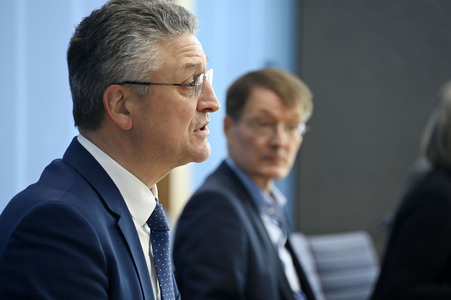 Pressekonferenz zur aktuellen Corona-Lage in Berlin
