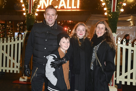 Premiere '17. Original Roncalli Weihnachtscircus' in Berlin