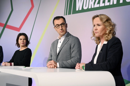 Ergebnisverkündung der digitalen Urabstimmung von Bündnis 90/Die Grünen in Berlin