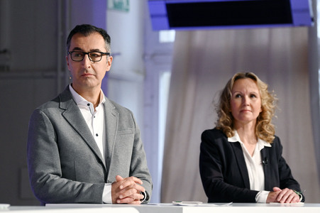 Ergebnisverkündung der digitalen Urabstimmung von Bündnis 90/Die Grünen in Berlin