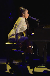 AHF World AIDS Day 2021 Konzert in Inglewood