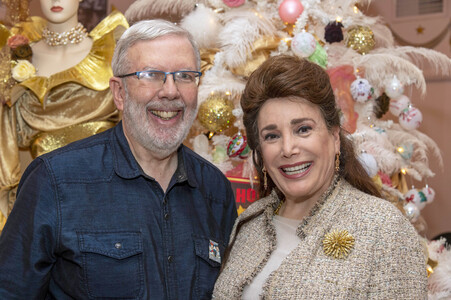 Weihnachtsbaumschmücken im Hollywood Museum in Los Angeles