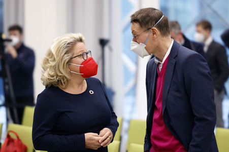 Pressetermin zur Unterzeichnung des Koalitionsvertrages in Berlin