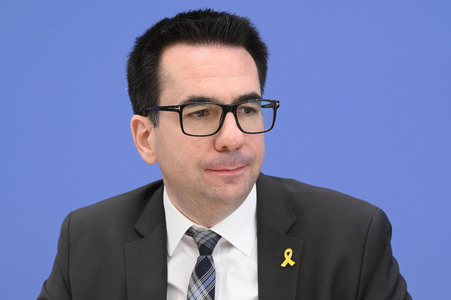 Bundespressekonferenz 'Ein Jahr nach dem 7. Oktober 2023'  in Berlin