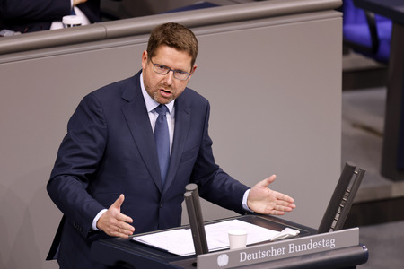 4. Sitzung des Deutschen Bundestages in Berlin