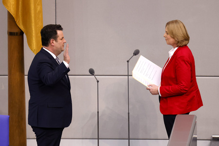 5. Sitzung des Deutschen Bundestages in Berlin