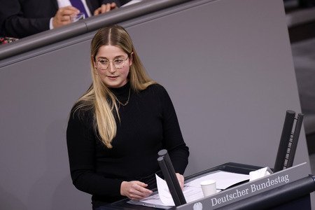 9. Sitzung des Deutschen Bundestages in Berlin
