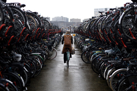 Symbolfoto Fahrradparkhaus