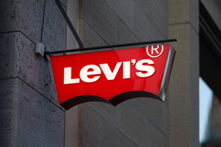 Symbolfoto Levis