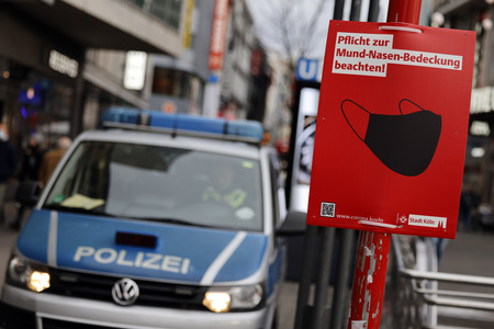 Symbolfoto Maskenpflicht