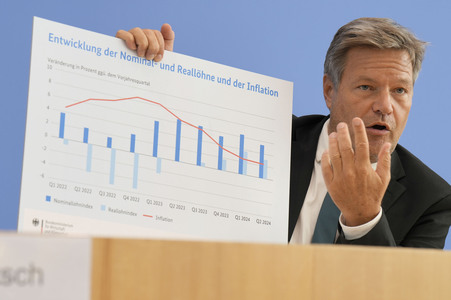 Bundespressekonferenz Vorstellung der Herbstprojektion 2024 der Bundesregierung in Berlin