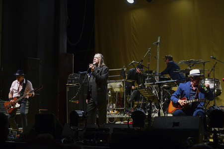 Konzert von Einstürzende Neubauten in Hannover