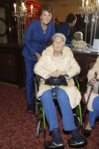 Gala-Premiere zum Start des neuen Programms Varieté im Hansa-Theater in Hamburg