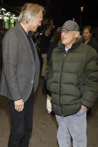 Gala-Premiere zum Start des neuen Programms Varieté im Hansa-Theater in Hamburg