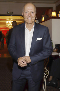 Gala-Premiere zum Start des neuen Programms Varieté im Hansa-Theater in Hamburg