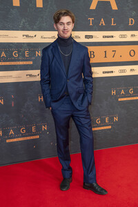 Filmpremiere 'Hagen - Im Tal der Nibelungen' in München
