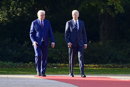 Begrüßung des amerikanischen Präsidenten Joe Biden im Schloss Bellevue in Berlin