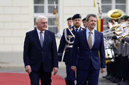 Begrüßung von König Frederik X. von Dänemark und Königin Mary von Dänemark in Berlin