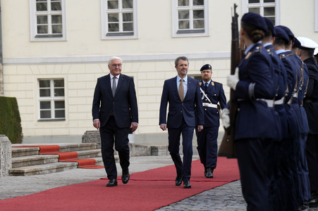 Begrüßung von König Frederik X. von Dänemark und Königin Mary von Dänemark in Berlin