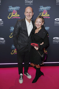 Musicalpremiere '& Julia' in Hamburg