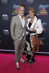 Musicalpremiere '& Julia' in Hamburg