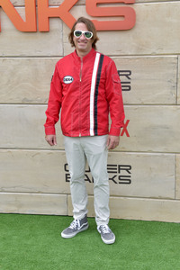 'Poguelandia: An Outer Banks Experience' in Santa Monica