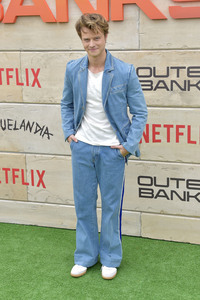 'Poguelandia: An Outer Banks Experience' in Santa Monica