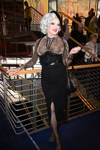 Jubiläumsfest 'Gekommen, um zu bleiben' in Berlin