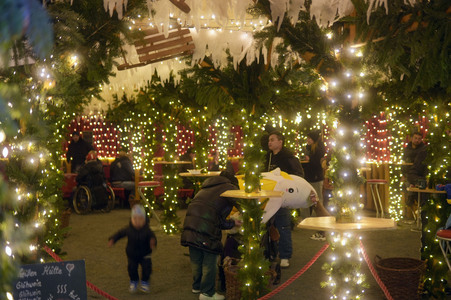 Weihnachtsmarkt 'Lichtenberger Winterzeit' in Berlin