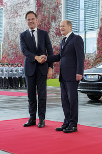 Empfang des NATO-Generalsekretärs in Berlin