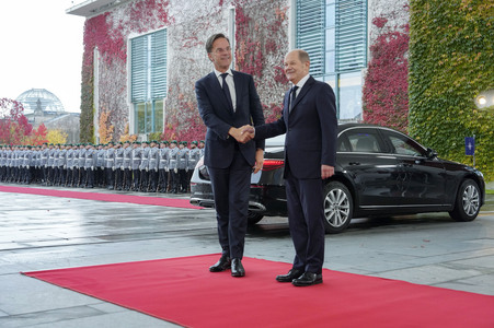 Empfang des NATO-Generalsekretärs in Berlin