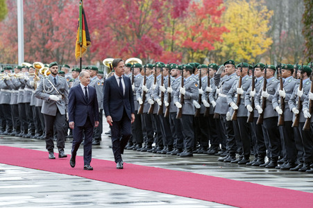 Empfang des NATO-Generalsekretärs in Berlin