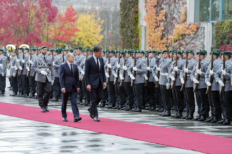 Empfang des NATO-Generalsekretärs in Berlin