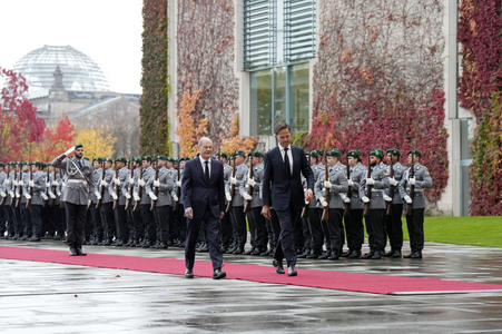Empfang des NATO-Generalsekretärs in Berlin