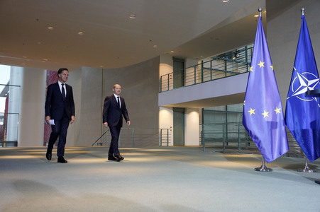 Empfang des NATO-Generalsekretärs in Berlin