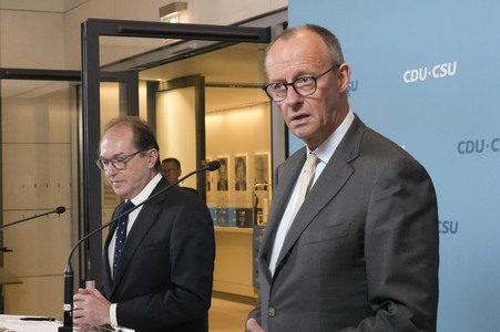 Fraktionssitzung der CDU/CSU-Bundestagsfraktion in Berlin