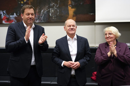 Fraktionssitzung der SPD zum Ampel-Aus in Berlin