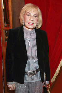 Premiere der Dinnershow 'Poletto Palazzo' in Hamburg