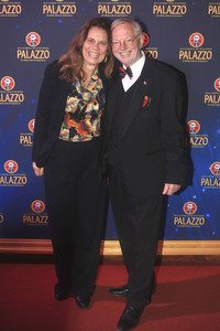 Gala-Premiere der Palazzo Dinner Show in Berlin