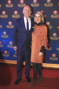 Gala-Premiere der Palazzo Dinner Show in Berlin
