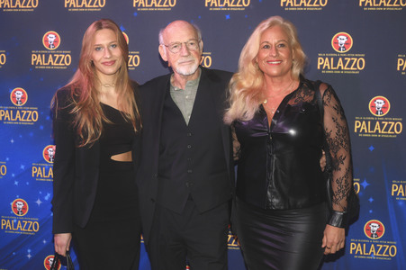 Gala-Premiere der Palazzo Dinner Show in Berlin