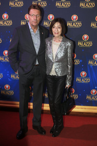 Gala-Premiere der Palazzo Dinner Show in Berlin
