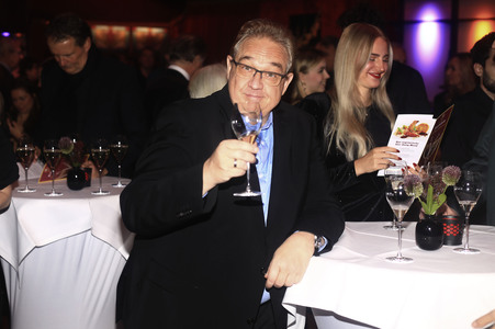 Gala-Premiere der Palazzo Dinner Show in Berlin